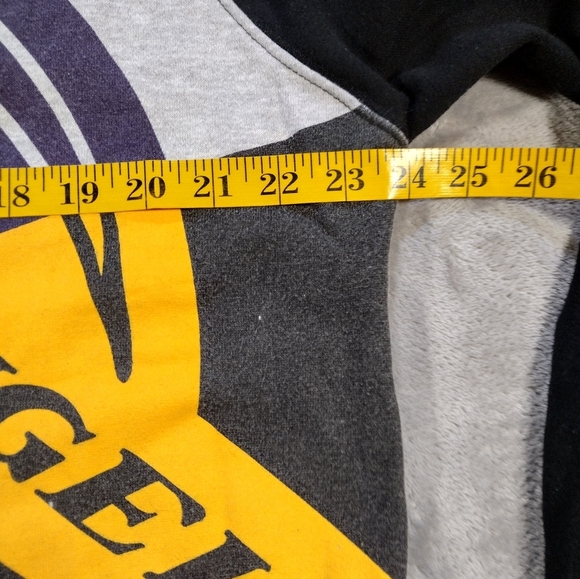 Vintage Los Angeles Lakers NBA Crewneck Sweatshirt Size XLarge Multicolor - Picture 8 of 9